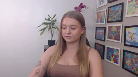 Snapshot of mysteryericax chatting on 27, 12, 2024 Erica online show from 27, 12, 2024