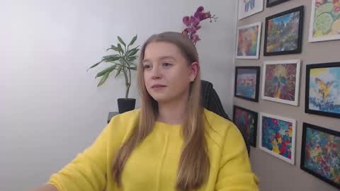 Snapshot of mysteryericax chatting on 27, 12, 2024 Erica online show from 27, 12, 2024