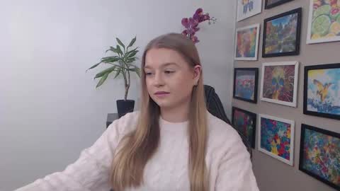 Snapshot of mysteryericax chatting on 30, 12, 2024 Erica online show from 30, 12, 2024