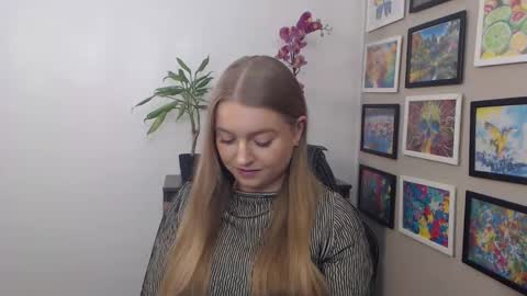 Snapshot of mysteryericax chatting on 9, 1, 2025 Erica online show from 9, 1, 2025