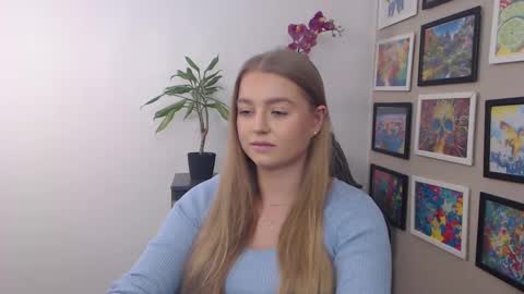 Snapshot of mysteryericax chatting on 17, 1, 2025 Erica online show from 17, 1, 2025