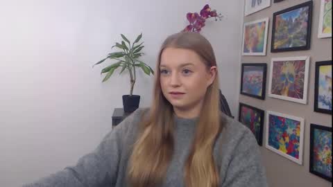 Snapshot of mysteryericax chatting on 21, 1, 2025 Erica online show from 21, 1, 2025