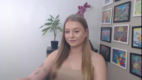 Snapshot of mysteryericax chatting on 22, 1, 2025 Erica online show from 22, 1, 2025