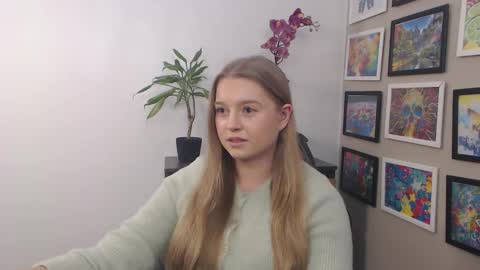 Snapshot of mysteryericax chatting on 5, 2, 2025 Erica online show from 5, 2, 2025