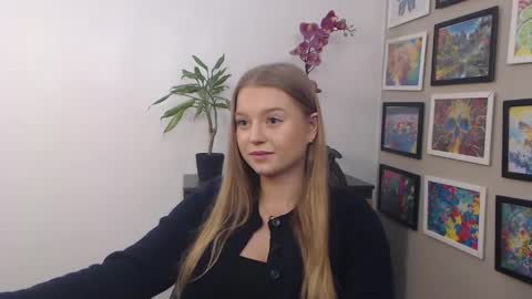 Snapshot of mysteryericax chatting on 7, 2, 2025 Erica online show from 7, 2, 2025