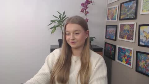 Snapshot of mysteryericax chatting on 18, 2, 2025 Erica online show from 18, 2, 2025