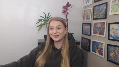 Snapshot of mysteryericax chatting on 24, 2, 2025 Erica online show from 24, 2, 2025