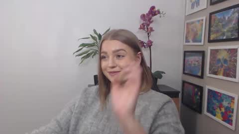 Snapshot of mysteryericax chatting on 12, 3, 2025 Erica online show from 12, 3, 2025