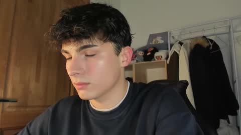 Evan Brown online show from 17, 10, 2025