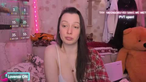 Snapshot of mystic_lilly chatting on 18, 3, 2026 Lilly magic lilly online show from 18, 3, 2026