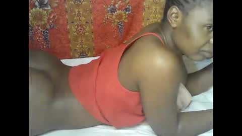 Snapshot of mystic_linna chatting on 7, 3, 2026 mystic_linna online show from 7, 3, 2026