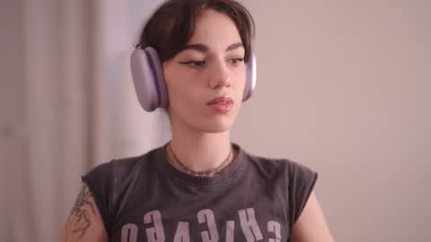 Snapshot of mystica_ chatting on 14, 10, 2025 MILLI online show from 14, 10, 2025