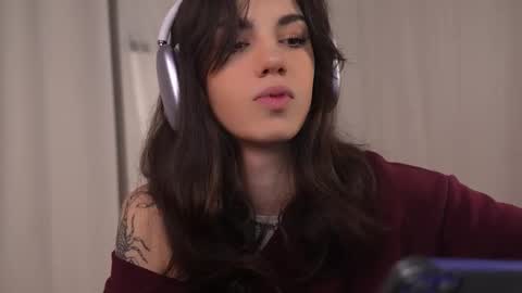 Snapshot of mystica_ chatting on 13, 11, 2025 MILLI online show from 13, 11, 2025