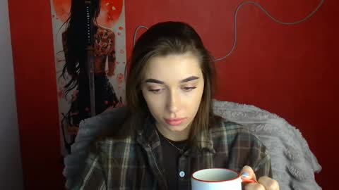 Snapshot of mysticamelia chatting on 6, 4, 2026 Amelia online show from 6, 4, 2026