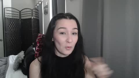 MysticMuse online show from 18, 2, 2025