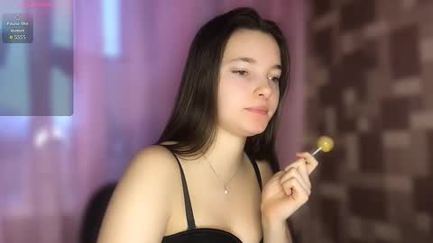 Leya online show from 5, 3, 2026