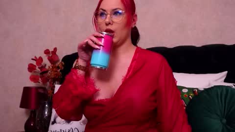 MystiqueRosee online show from 11, 1, 2026