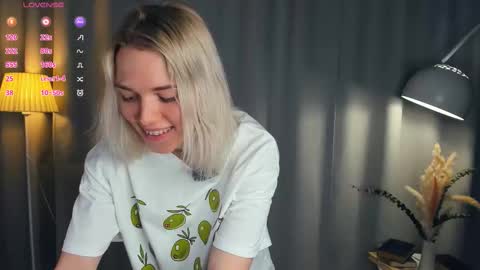 Olivia or just olive online show from 21, 3, 2026