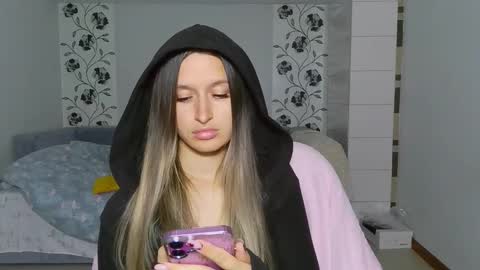 Eva online show from 15, 11, 2025