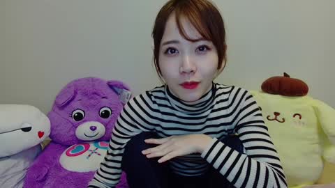 Snapshot of n_hibiki chatting on 24, 1, 2025 n_hibiki online show from 24, 1, 2025