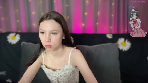 Vanessa and Julia  online show from 16, 1, 2025