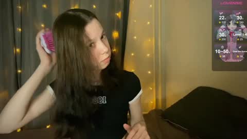 Vanessa and Julia  online show from 31, 1, 2025