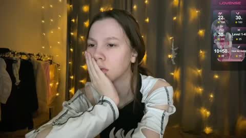 Vanessa and Julia  online show from 18, 2, 2025