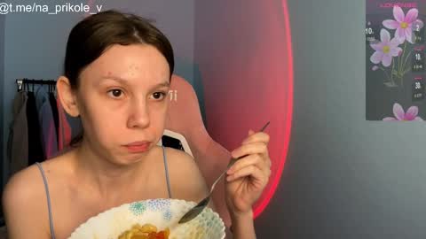 Vanessa and Julia  online show from 12, 9, 2025