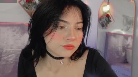 naamah_b online show from 25, 11, 2025