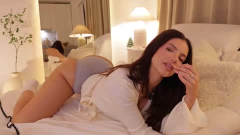 Nadia online show from 17, 11, 2025