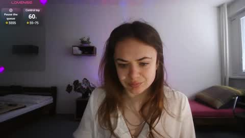 nadiiamorgun online show from 4, 3, 2025