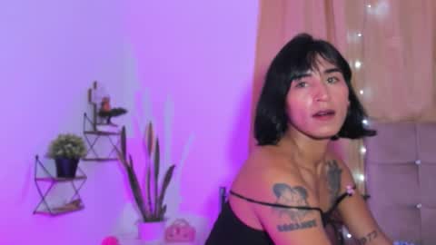 Snapshot of nahomi28 chatting on 10, 11, 2025 Naomi online show from 10, 11, 2025