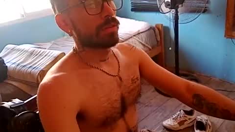 Snapshot of nahudng chatting on 23, 11, 2025 Nahuel argentino hetero online show from 23, 11, 2025