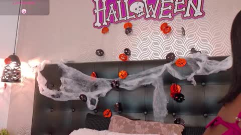 Snapshot of naiaramasson_ chatting on 31, 10, 2025 naiaramasson_ online show from 31, 10, 2025