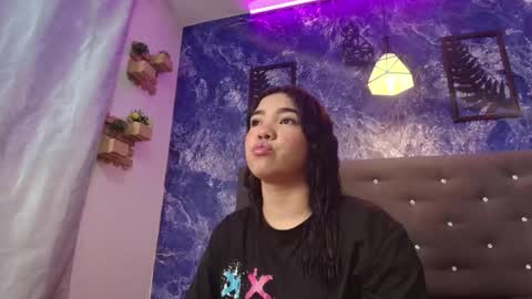 Snapshot of naileth_ chatting on 3, 12, 2025 NAILETH online show from 3, 12, 2025