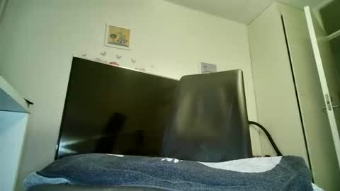 naimando353223 online show from 30, 11, 2025