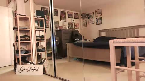 nakedmonkey online show from 8, 3, 2026