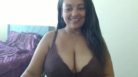 Nala Thickk online show from 6, 12, 2024