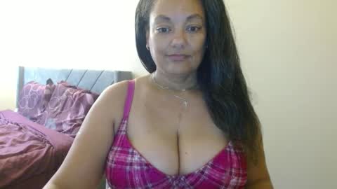 Nala Thickk online show from 9, 12, 2024