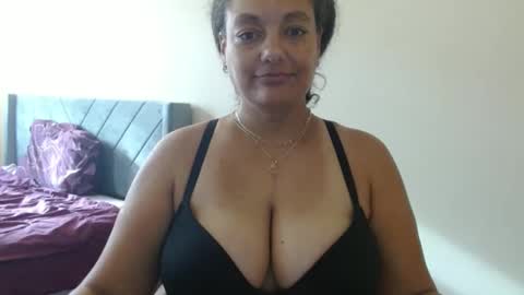 Nala Thickk online show from 15, 12, 2024