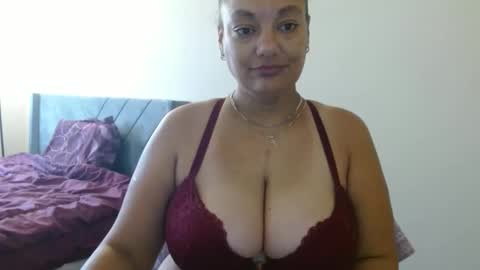 Nala Thickk online show from 22, 12, 2024