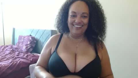Nala Thickk online show from 28, 12, 2024
