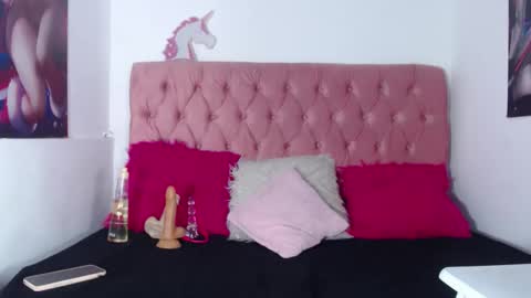 NALAROY online show from 25, 10, 2025