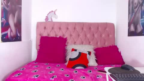 NALAROY online show from 31, 10, 2025