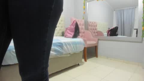 nami_sam online show from 19, 12, 2024