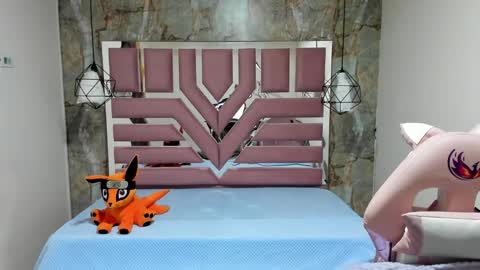 nami_usagi online show from 2, 12, 2024