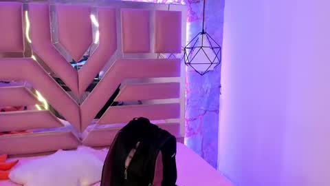 nami_usagi online show from 16, 1, 2025