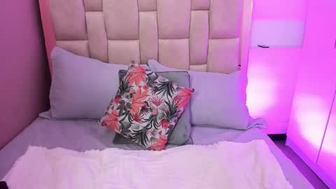 Nana online show from 18, 12, 2025