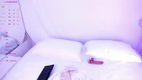 Snapshot of nanaosaky chatting on 22, 10, 2025 NanaOsaky online show from 22, 10, 2025