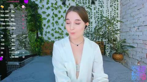 Luna online show from 3, 3, 2025